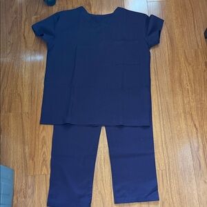Eggplant purple XS scrub set